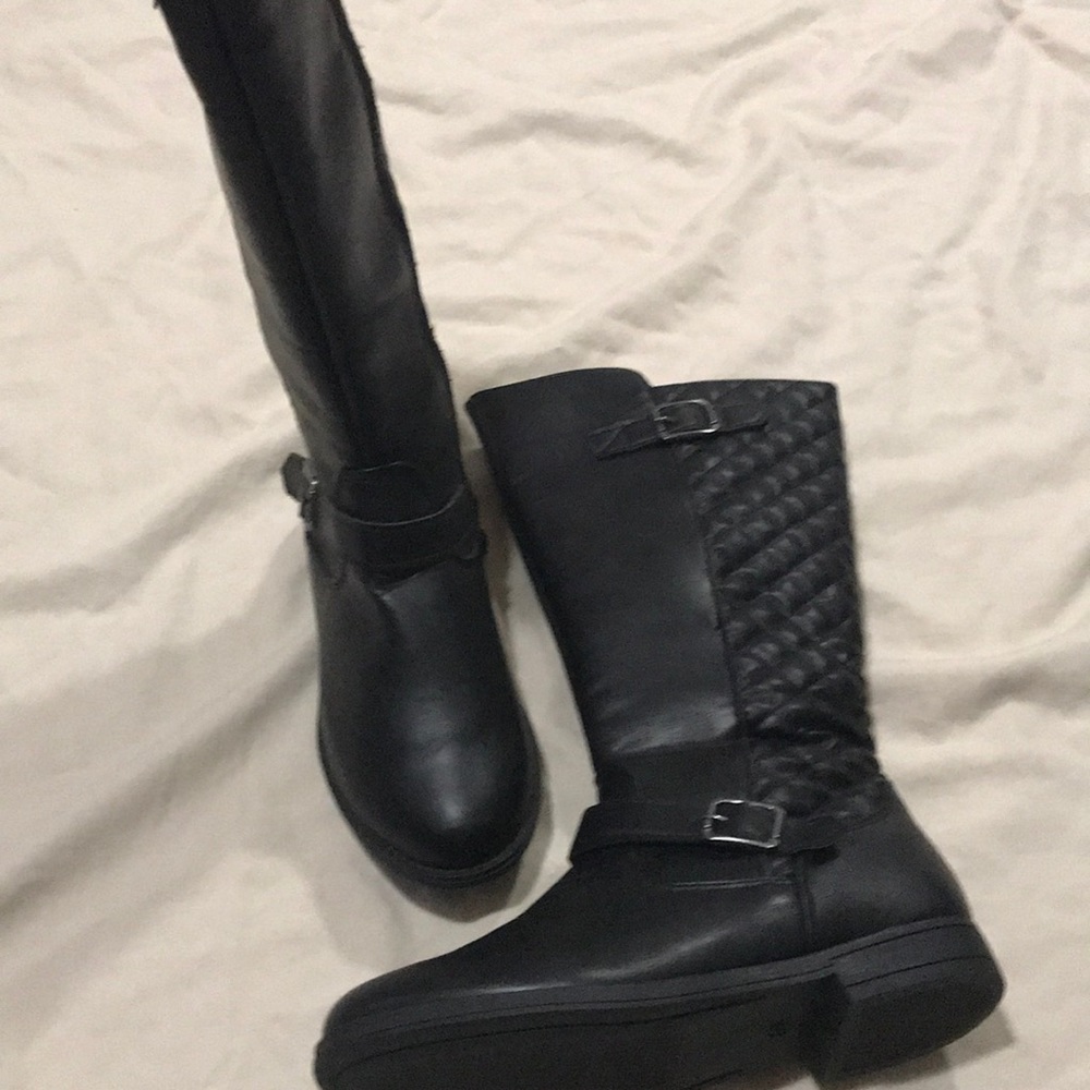 Black boots